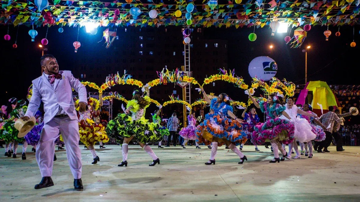 Arraial de Belô 2026 traz maior festa junina de BH com entrada gratuita