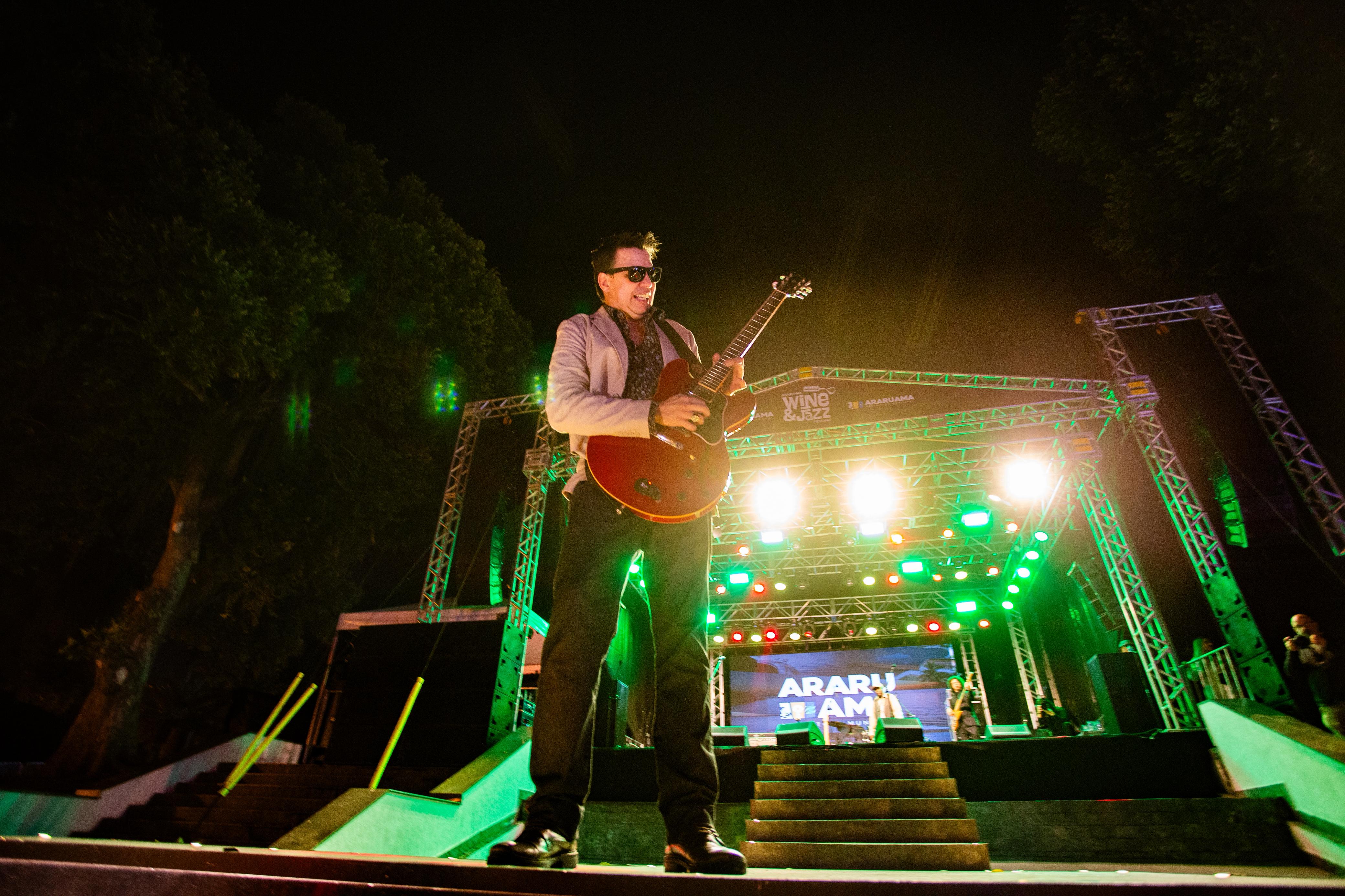 Claudette King, filha de B.B. King, se apresenta em Brumadinho